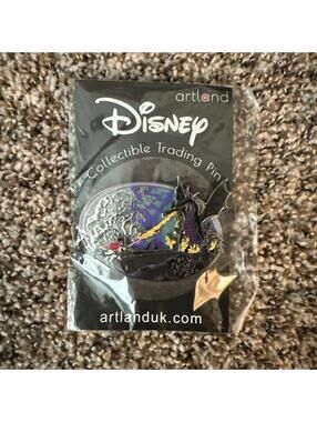 Rare Disney artland maleficent pin